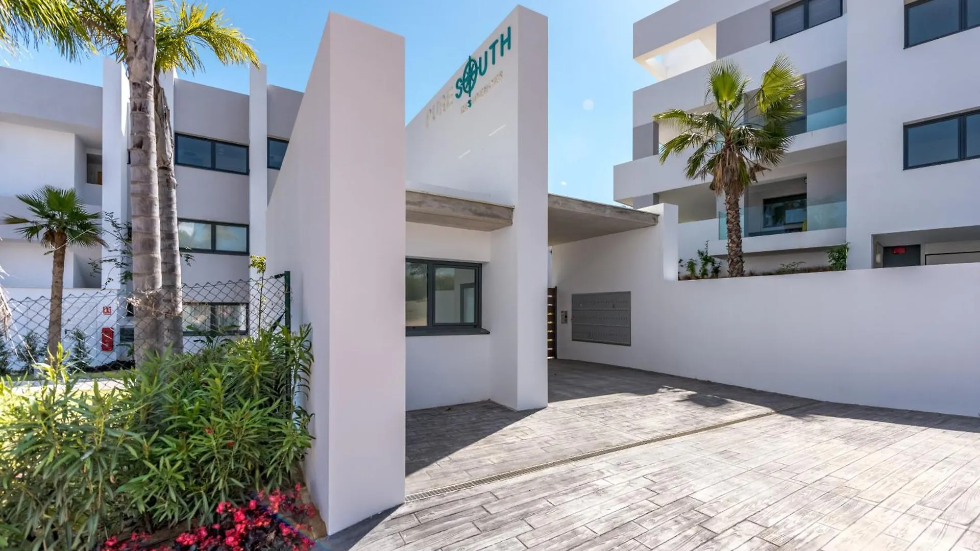 Pure South II 2448 Relax&Confort Manilva Spain